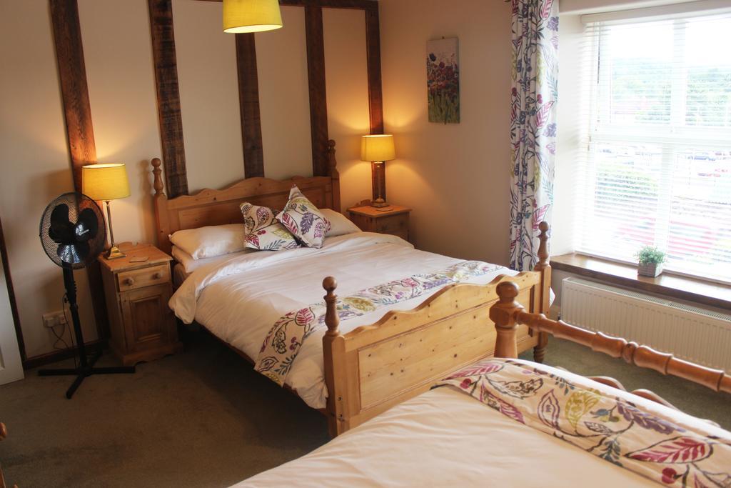 The Mayhill Hotel Monmouth Buitenkant foto